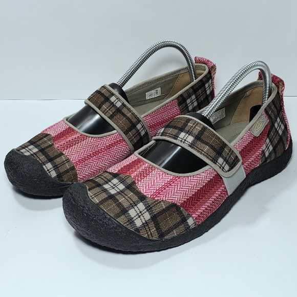 keen mary jane flats